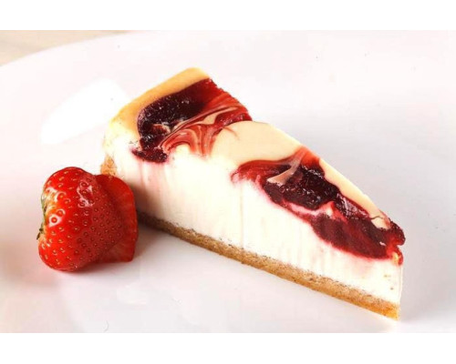 Чизкейк Нью-Йорк с клубникой