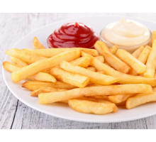 Картофель фри с кетчупом