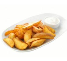 Картофель по-деревенски с кетчупом